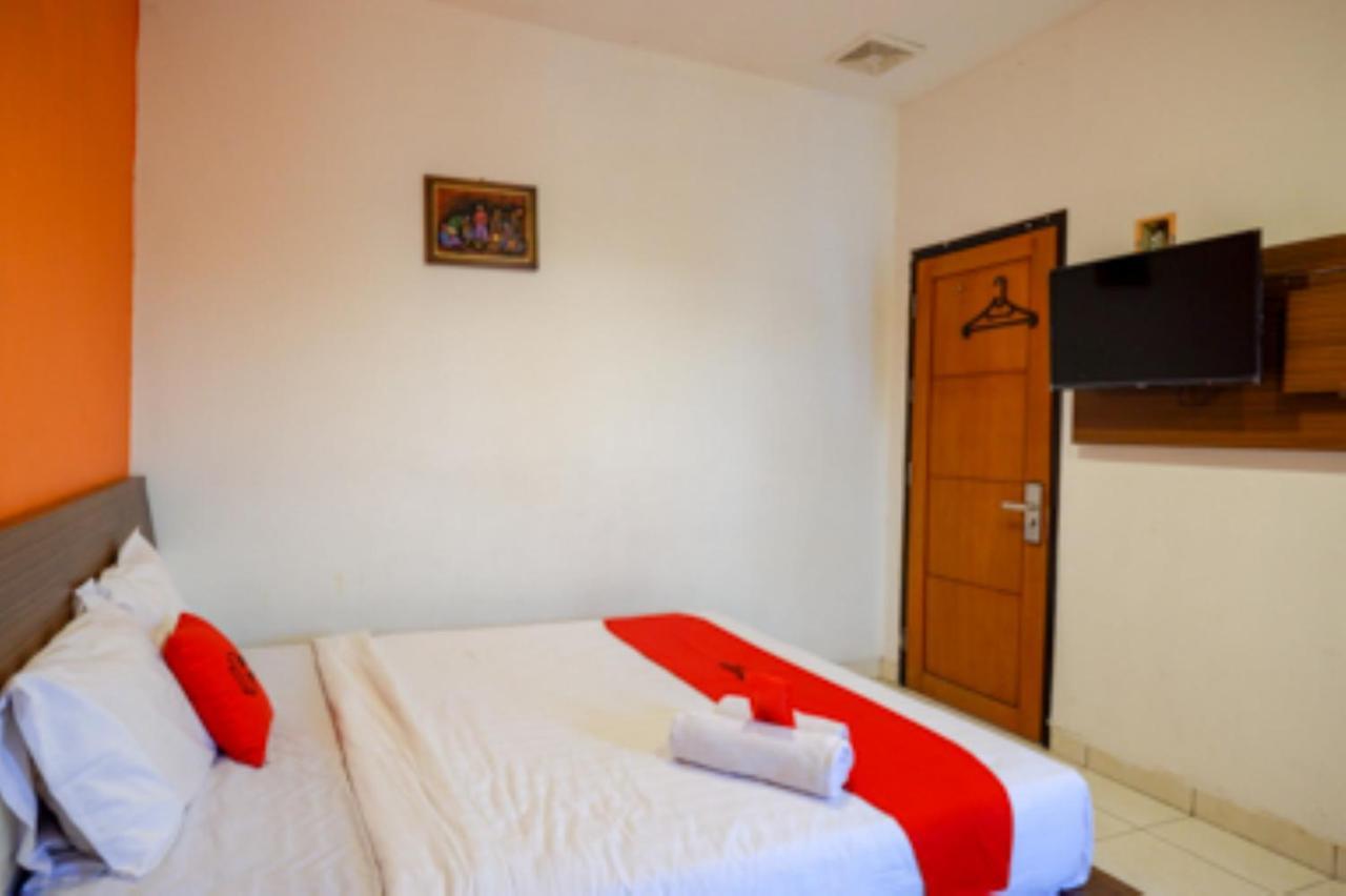 โอโย 1251 เรสซิเดนซ์ 8 Hotel เซอมารัง ภายนอก รูปภาพ